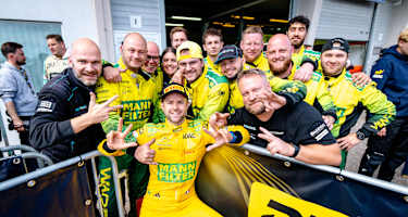 Jules Gounon mit seinem WINWARD Racing-Team