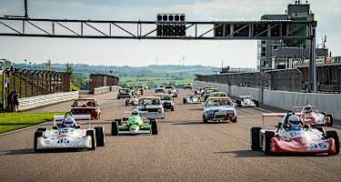 Der ADAC Historic Cup Ost startet auf dem Sachsenring im DTM-Programm