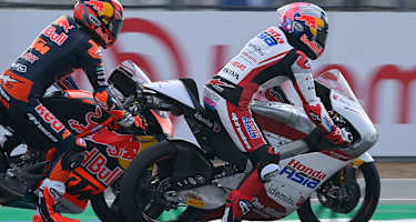 Pratama (5.) presste sich am bestens bekannten Brian Uriarte vorbei