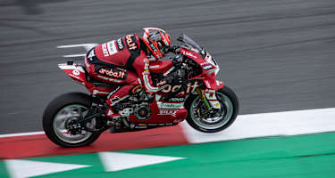 Nicolo Bulega brauste in Rekordzeit auf Pole