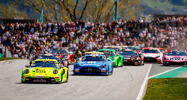 Thomas Preining vor Lucas Auer