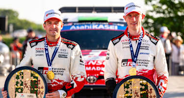 Die Sieger des siebten WM-Laufs in Japan: Elfyn Evans und Scott Martin