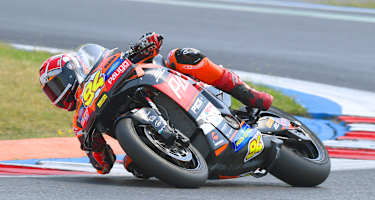 Jonas Folger beim ersten Renneinsatz