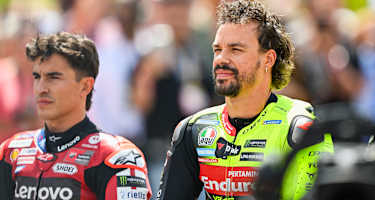 Franco Morbidelli auf dem Sachsenring neben Champion Marc Marquez
