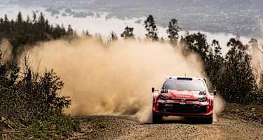 Oliver Solberg führt zum Auftakt der Rallye Chile