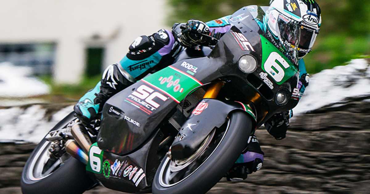 Supertwin-TT: Michael Dunlop setzt Siegesserie fort - Road-Racing ...