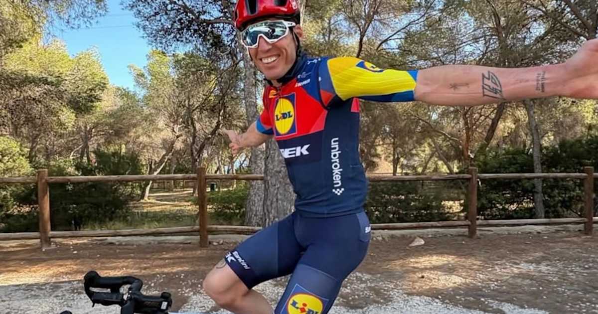 Trotz-Rennrad-R-cktritt-Honda-Testpilot-Aleix-Espargaro-im-Trainingslager