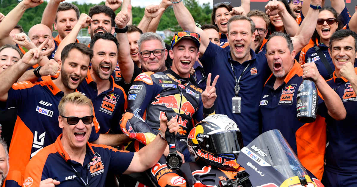 CEO-Gottfried-Neumeister-KTM-und-der-Rennsport-das-ist-untrennbar-