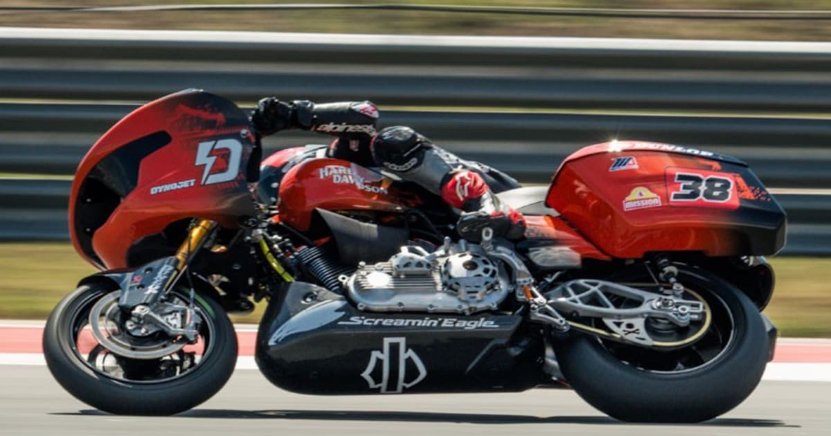 Bradley-Smith-ber-Harley-Die-krassen-Unterschiede-zu-einem-MotoGP-Bike