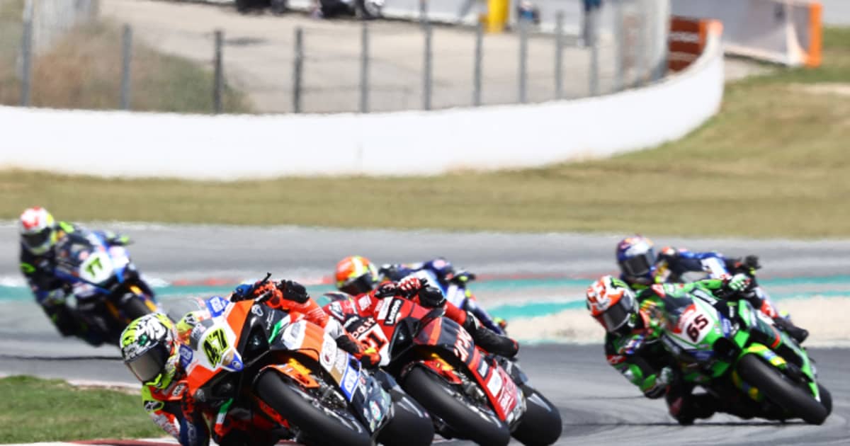 Bassani vs Rinaldi: Johnny Rea wusste, dass es kracht - Superbike WM ...