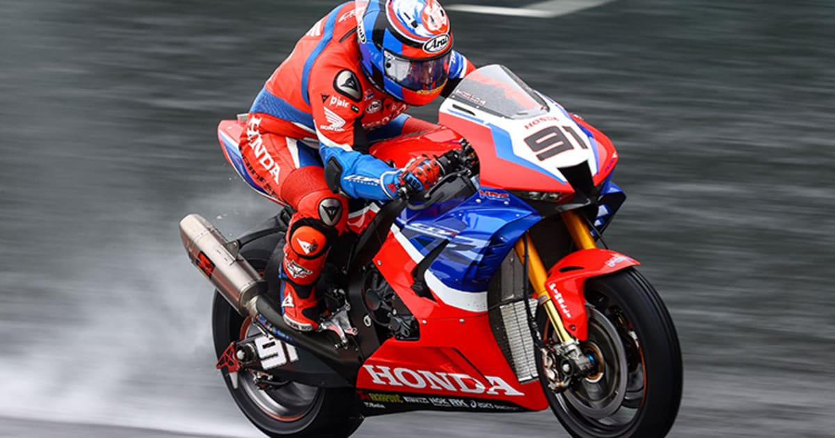 Honda: Leon Haslam 2,8 Sekunden vor Alvaro Bautista - Superbike WM ...
