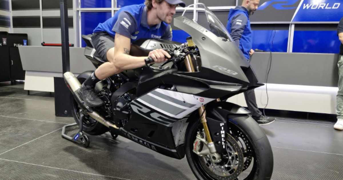 Neue Yamaha R9: Erste Bilder des Rennbikes für 2025 - Supersport-WM ...