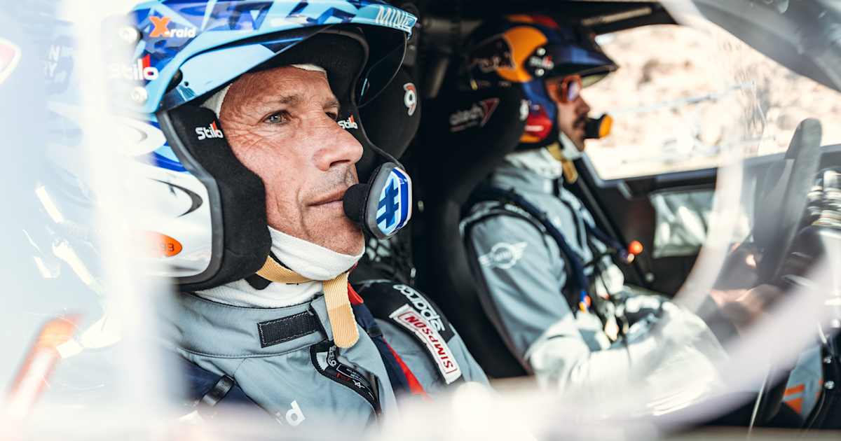 Im-Mini-maxi-De-Mevius-Baumel-im-X-raid-Mini-gewinnen-erste-Dakar-Etappe