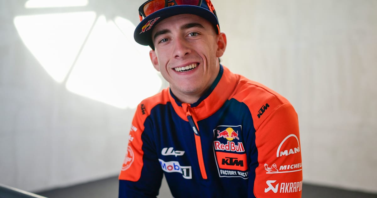 Werksbesuch-bei-KTM-in-Mattighofen-Pedro-Acosta-kommt-in-die-Motohall