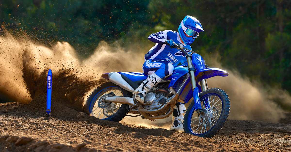 Neue-Yamaha-YZ250F-Neuer-Motor-Fahrwerk-von-der-YZ450F