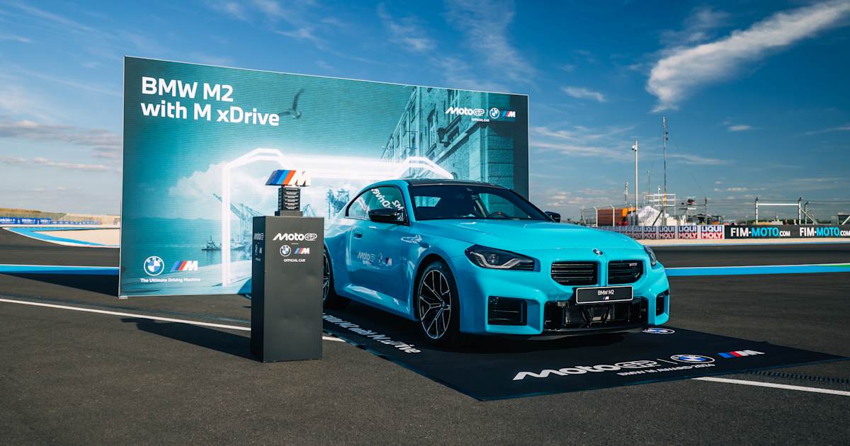 Ein-azurblauer-Traum-mit-480-PS-Dieser-Preis-winkt-dem-M-Award-Gewinner