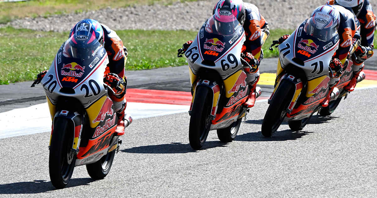 Red-Bull-Rookies-Cup-Sachsenring-Ogiwara-setzt-sich-durch-Kratochwil-4-