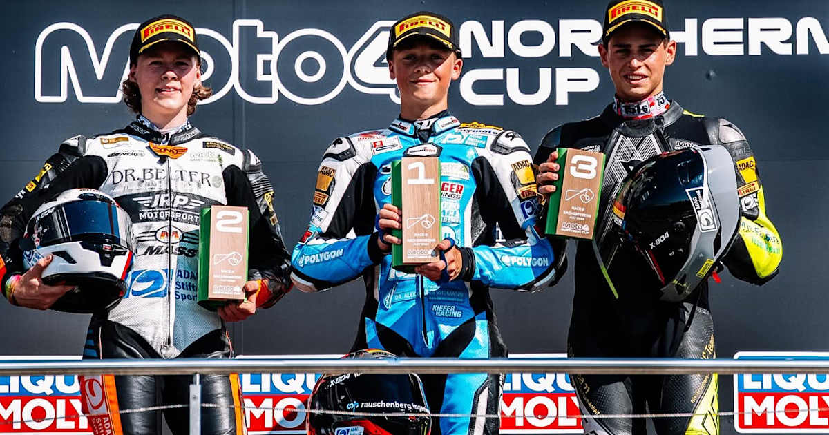 Moto4-Northern-Cup-Sachsenring-Podest-fest-in-deutscher-Hand