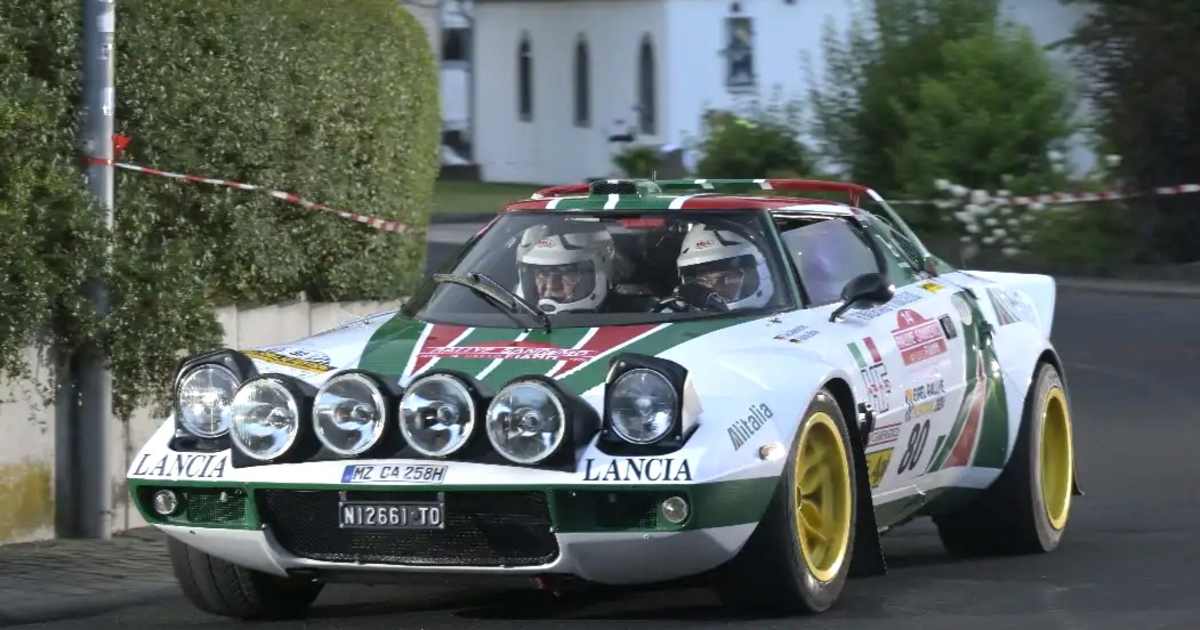 Legend-re-Autos-der-Rallyegeschichte-beim-Eifel-Rallye-Festival-in-Aktion