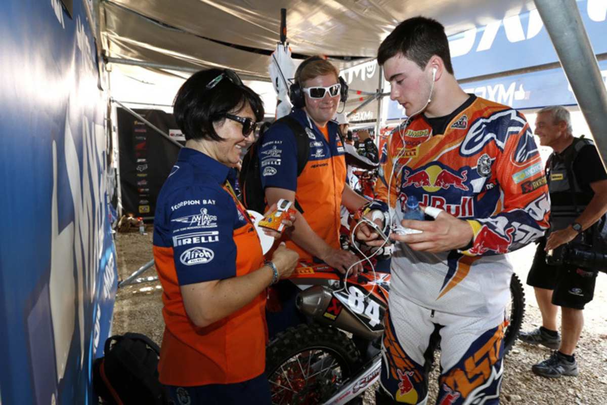 KTM baut auf eine Zukunft mit dem 18-jährigen Niederländer