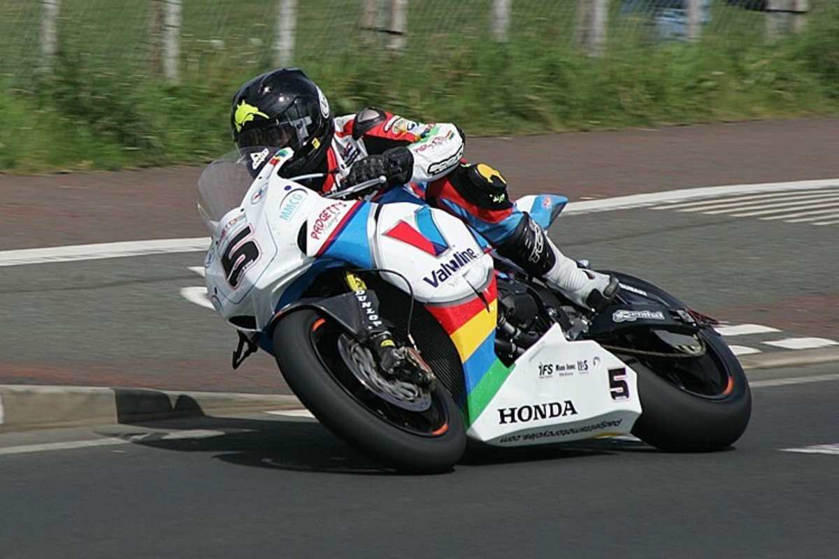 Bruce Anstey - North West 200 (2014)