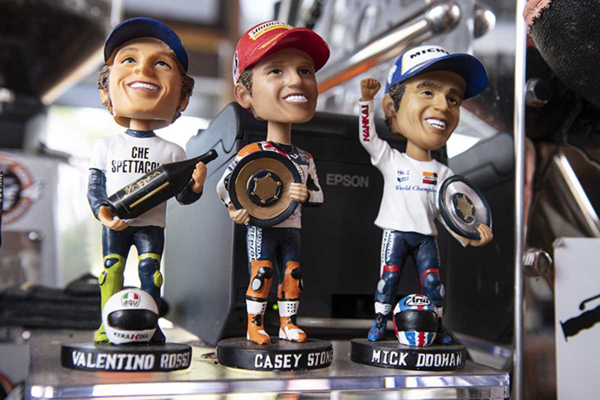 Valentino Rossi, Casey Stoner und Mick Doohan (v.l.)