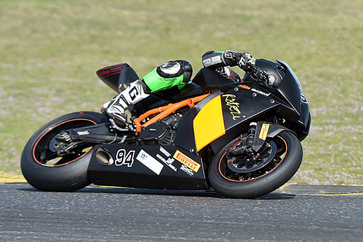 Was kann Hannes Zemsauer mit seiner KTM RC8 ausrichten?