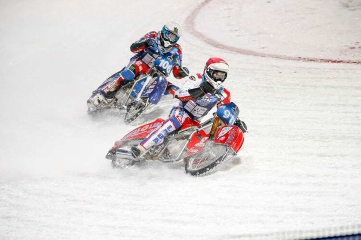 Igor Kononov und Dmitry Koltakov führen die WM an 