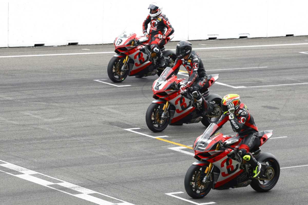 Die erste Startreihe in der IDM Superbike