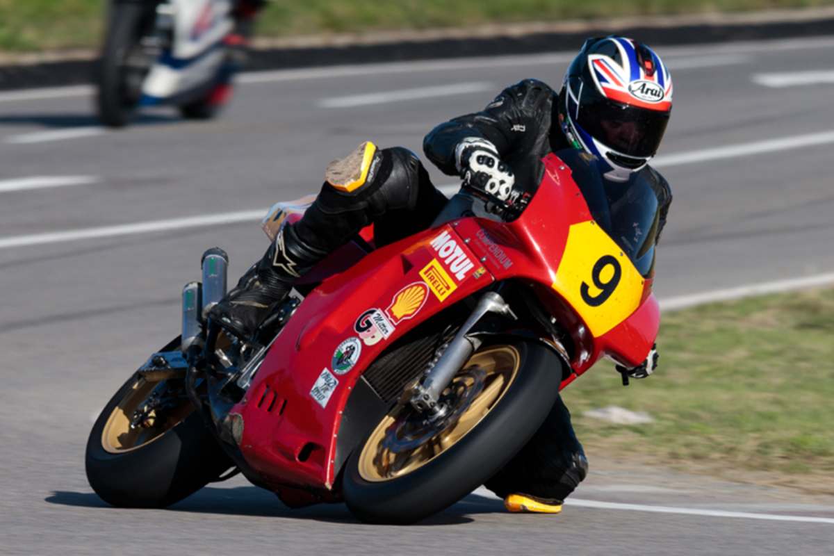 Gerhard Mitter (D) - Meister der GP Open auf Suzuki RG500