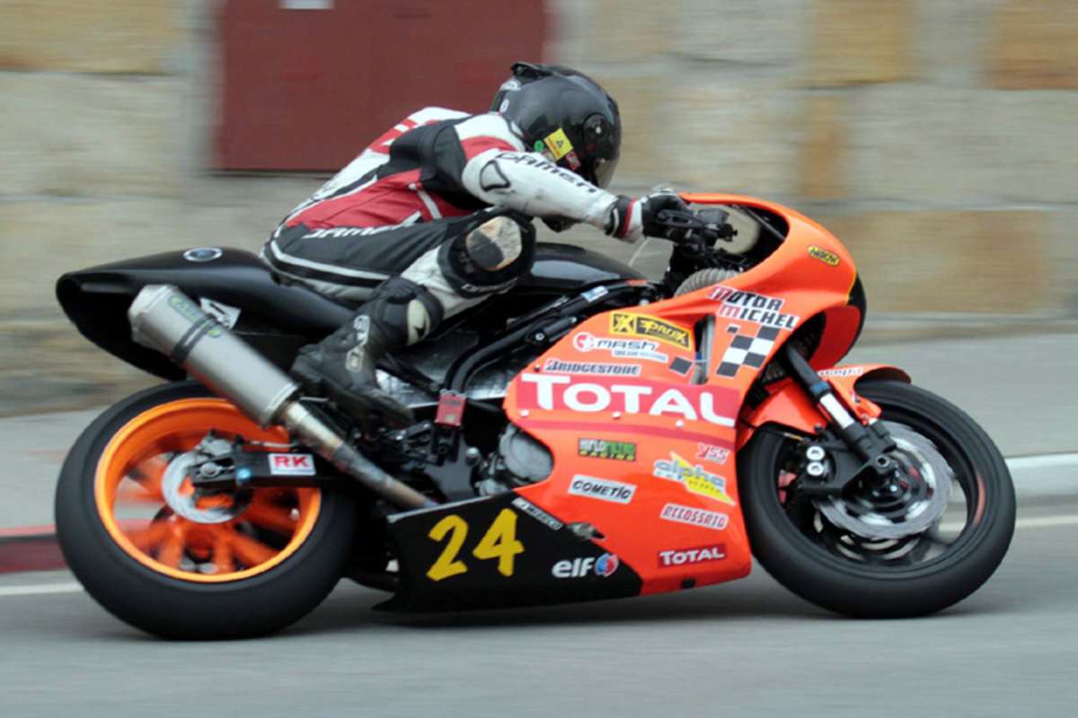 Alex Michel schnappte sich den fünften Platz bei den Supermonos