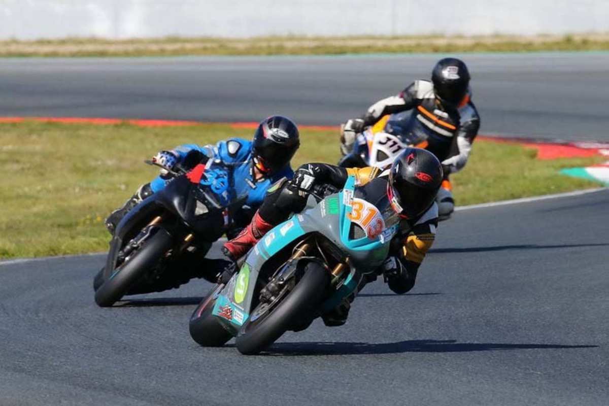 Timo Schmiemann vor Christian Bolle und Kay Liedtke