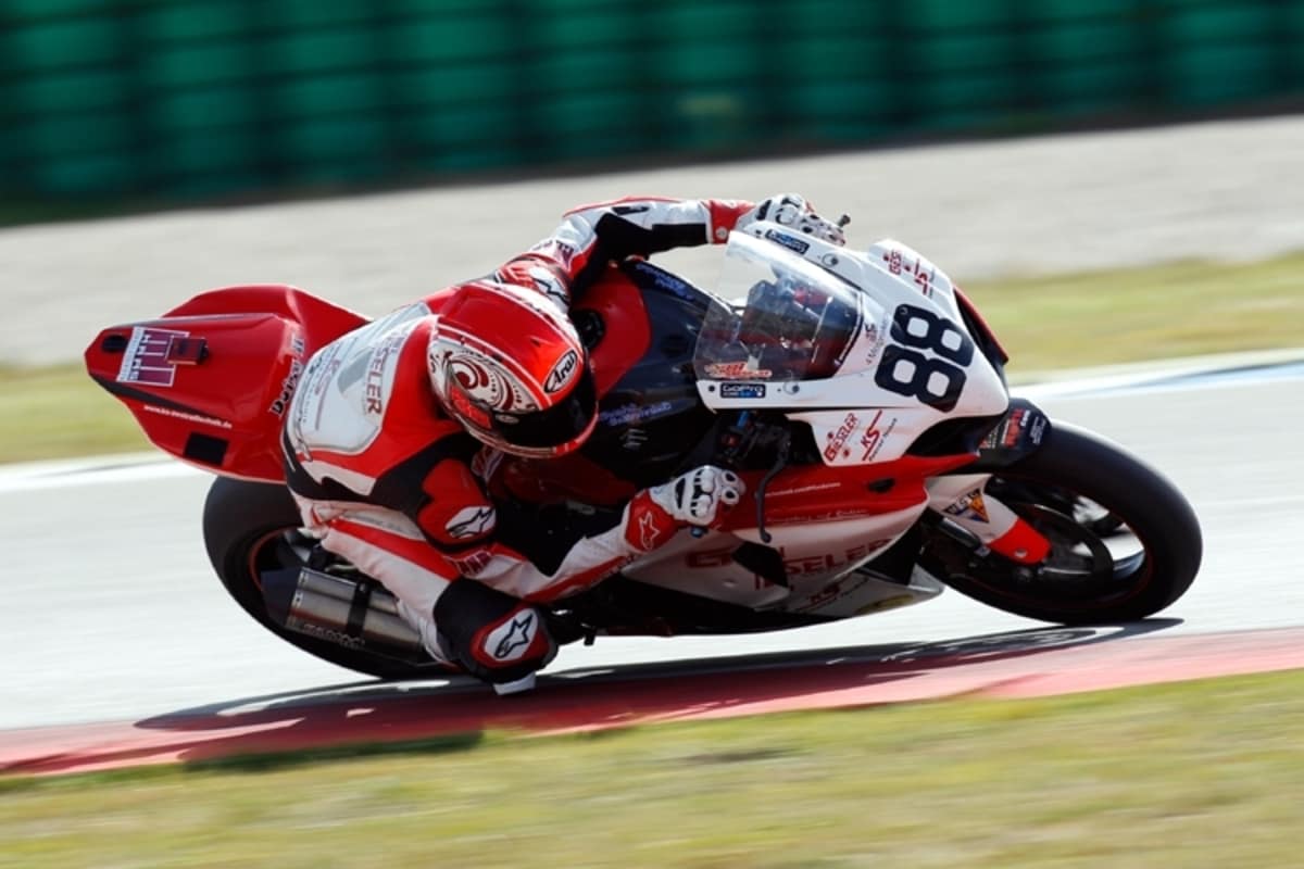 Das Team HPC Power Suzuki gewann den Endurance-Lauf