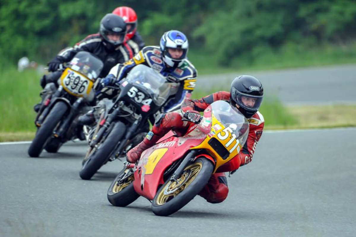 classicBEARS - Lars Lindenberg und Stefan Nerge vor dem späteren Sieger Andreas Baumgarten