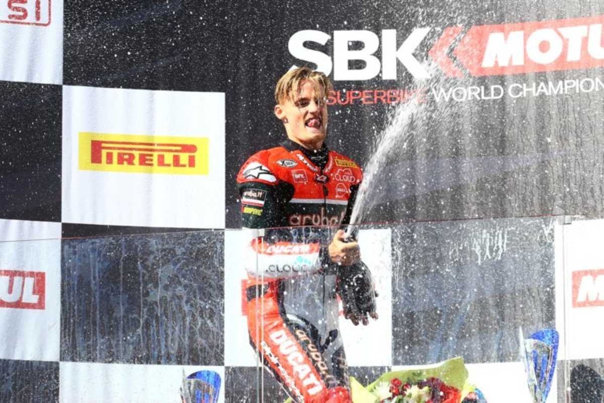 Endlich als Sieger auf dem Podest: Chaz Davies