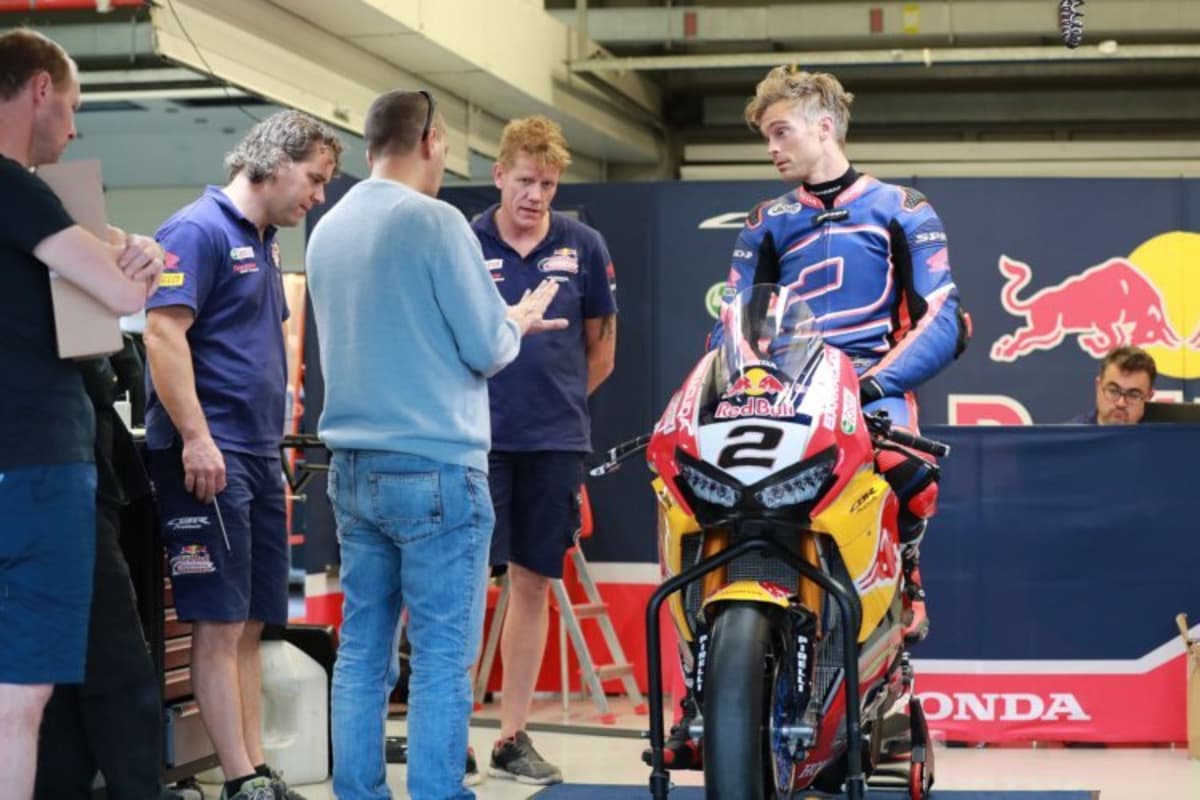 Leon Camier auf der Red Bull Honda