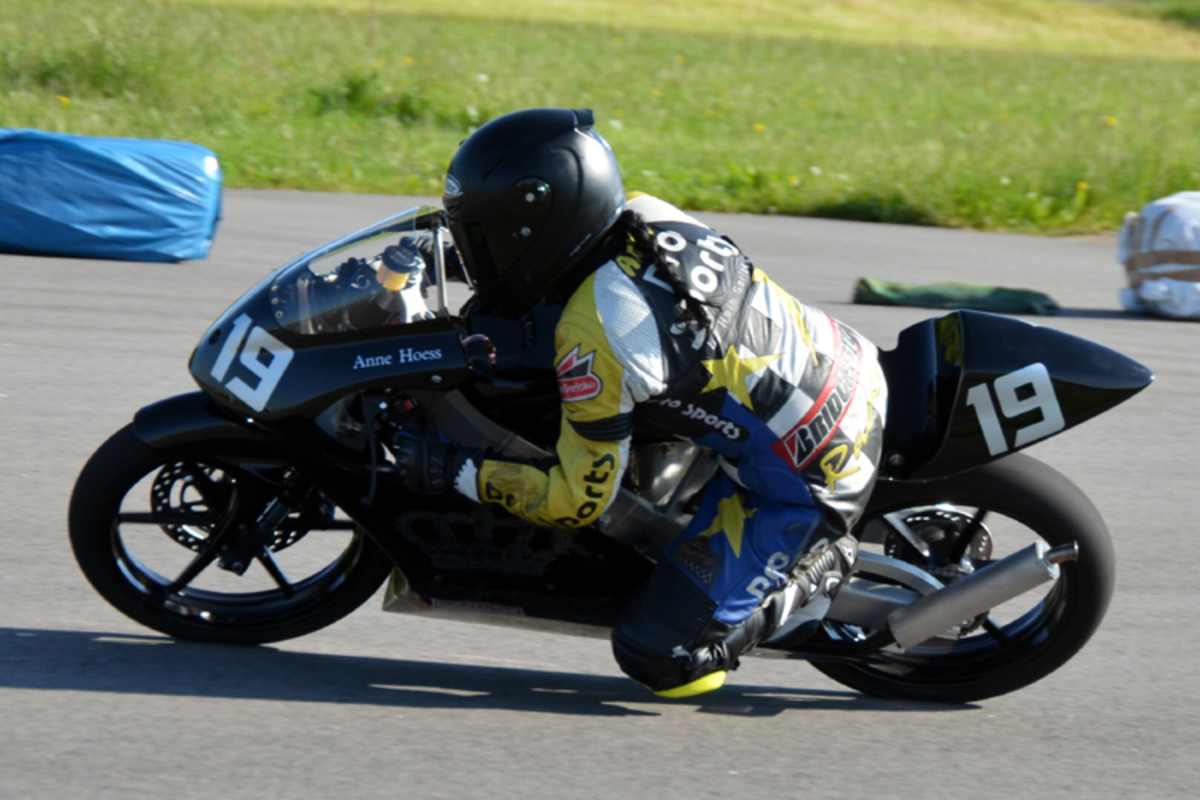 Anne Höss (Honda RS 125) -  die schnelle Lady