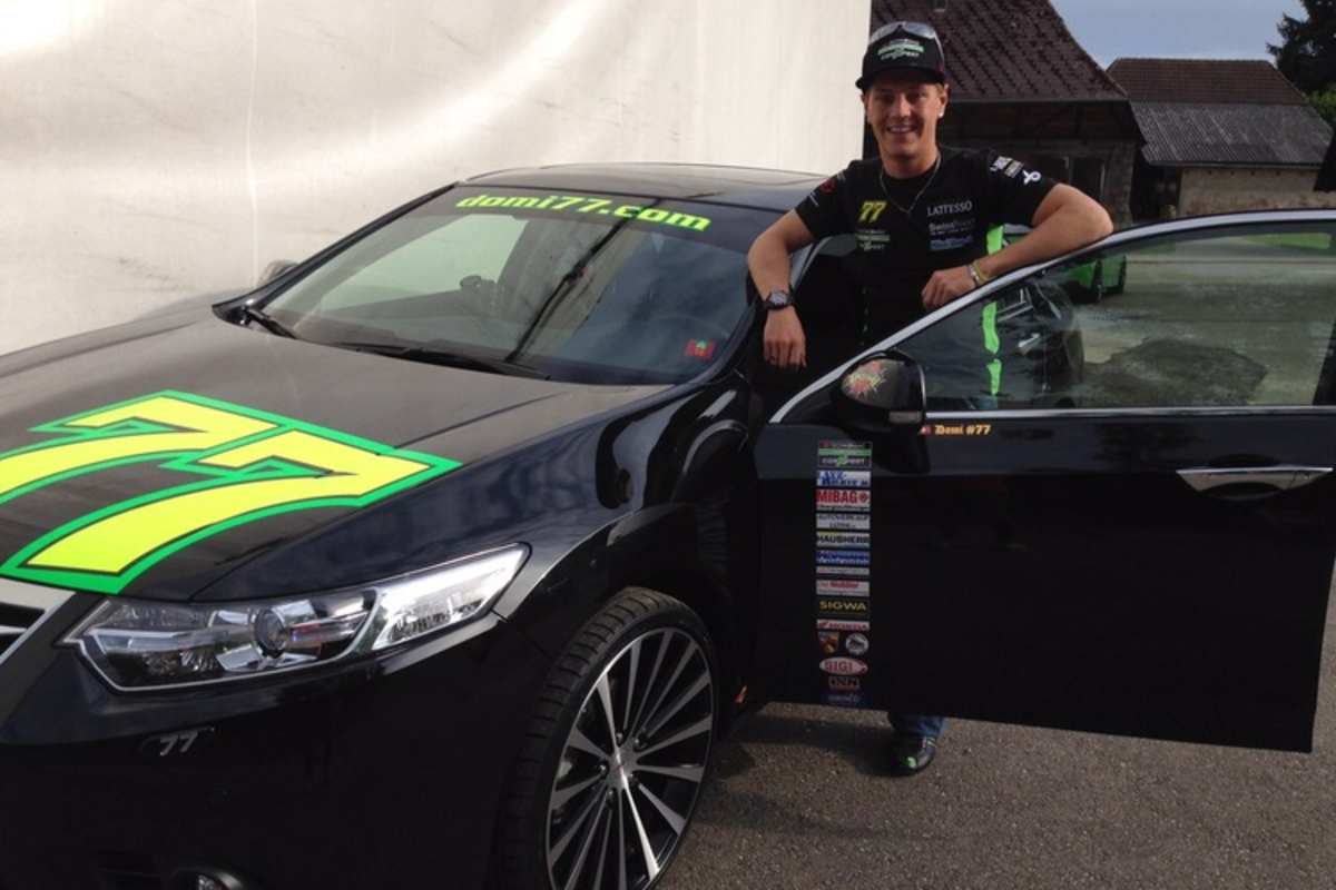 Dominique Aegerter ist mit einem Honda Accord unterwegs