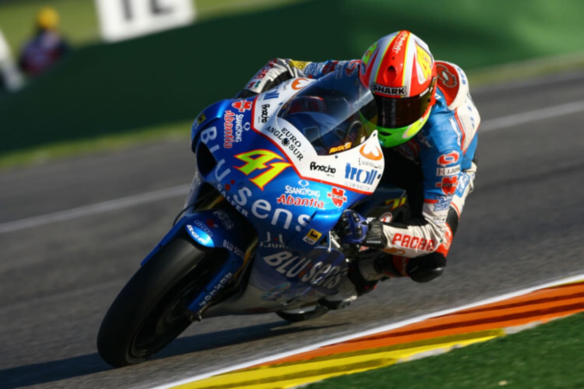 2007 auf der 250-ccm-Aprilia des Blusens-Teams