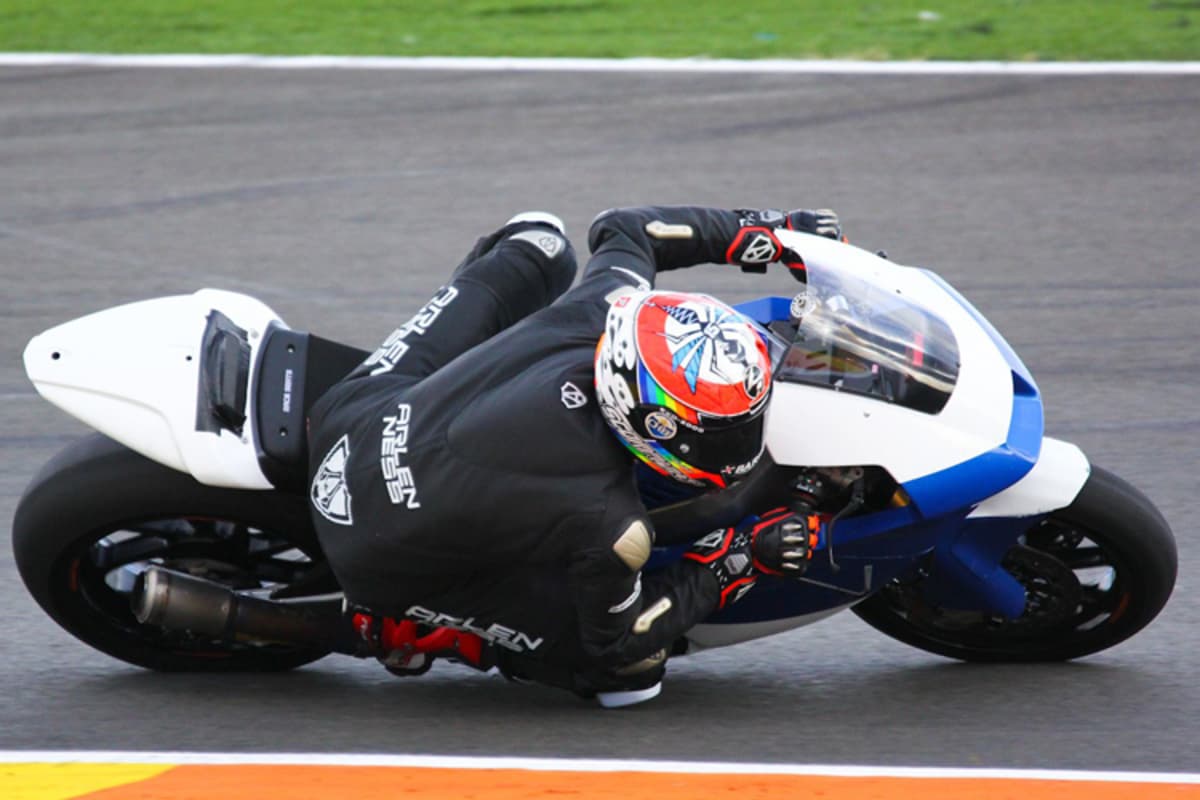 Alex De Angelis: Debüt für das Team Tasca auf einer 2012er Suter