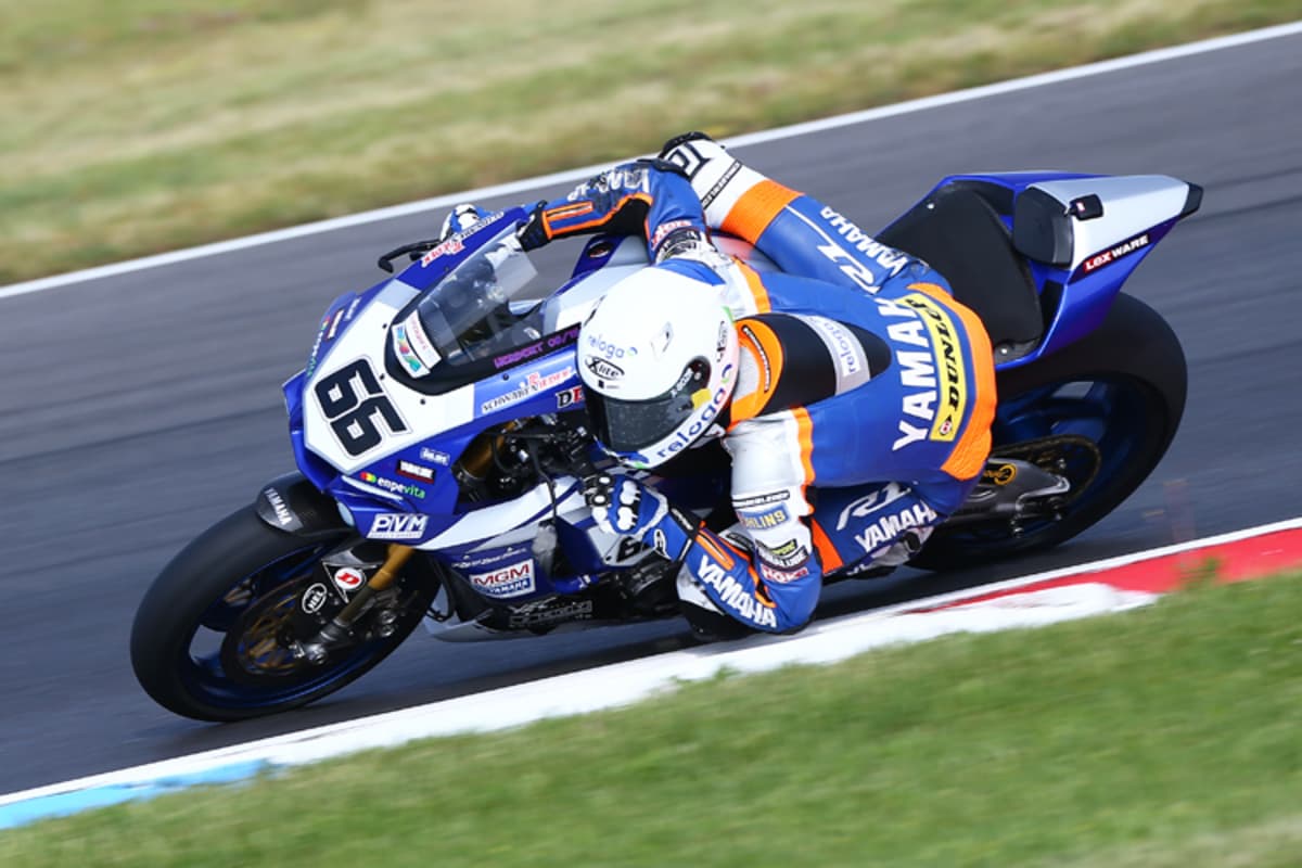 Florian Alt macht Führungskilometer