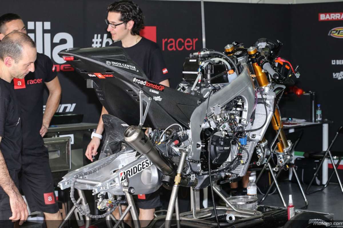 Die neue Aprilia von Bautista und Melandri