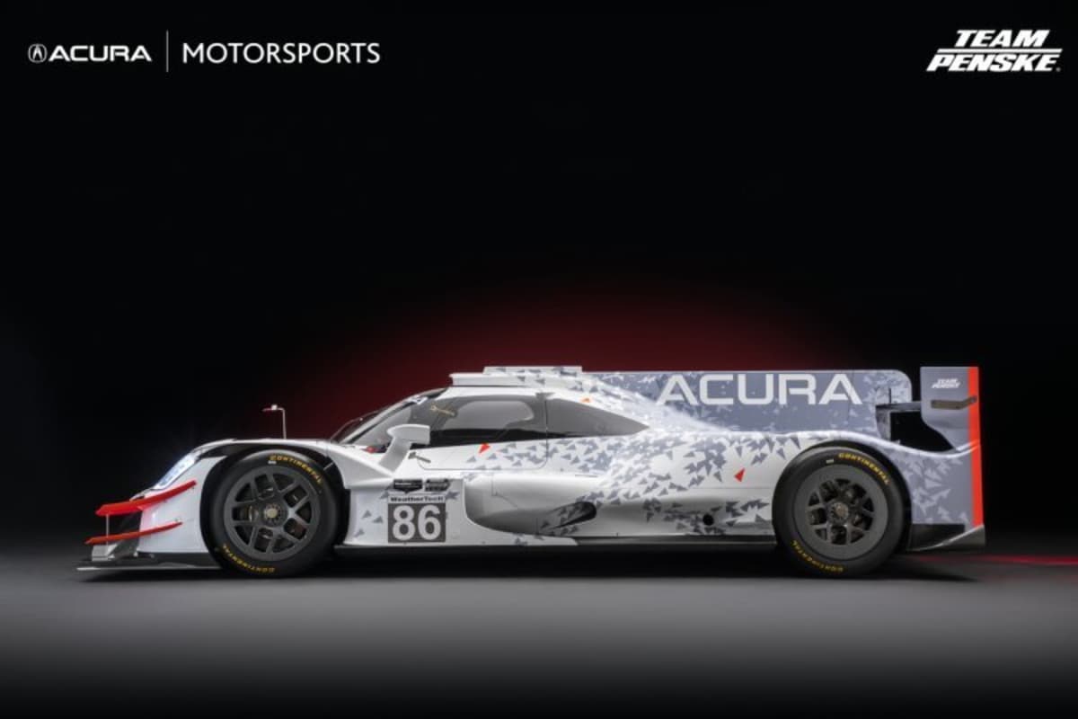 Der Acura ARX-05 von der Seite