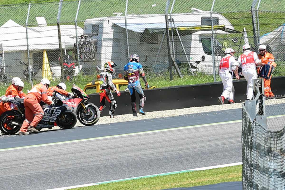 Bautista und Miller verlassen die Stätte des Unheils