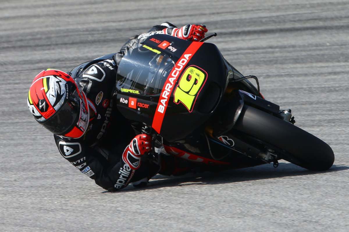 Alvaro Bautista auf der Werks-Aprilia