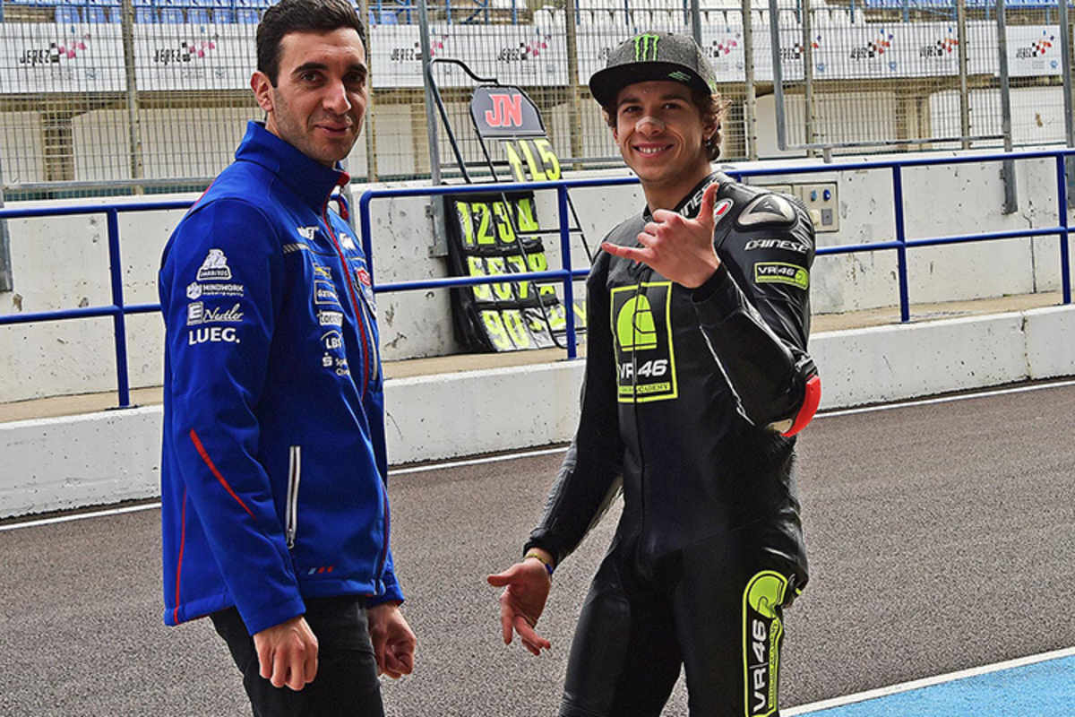 Marco Bezzeccchi mit Technical Director Florian Chiffoleau