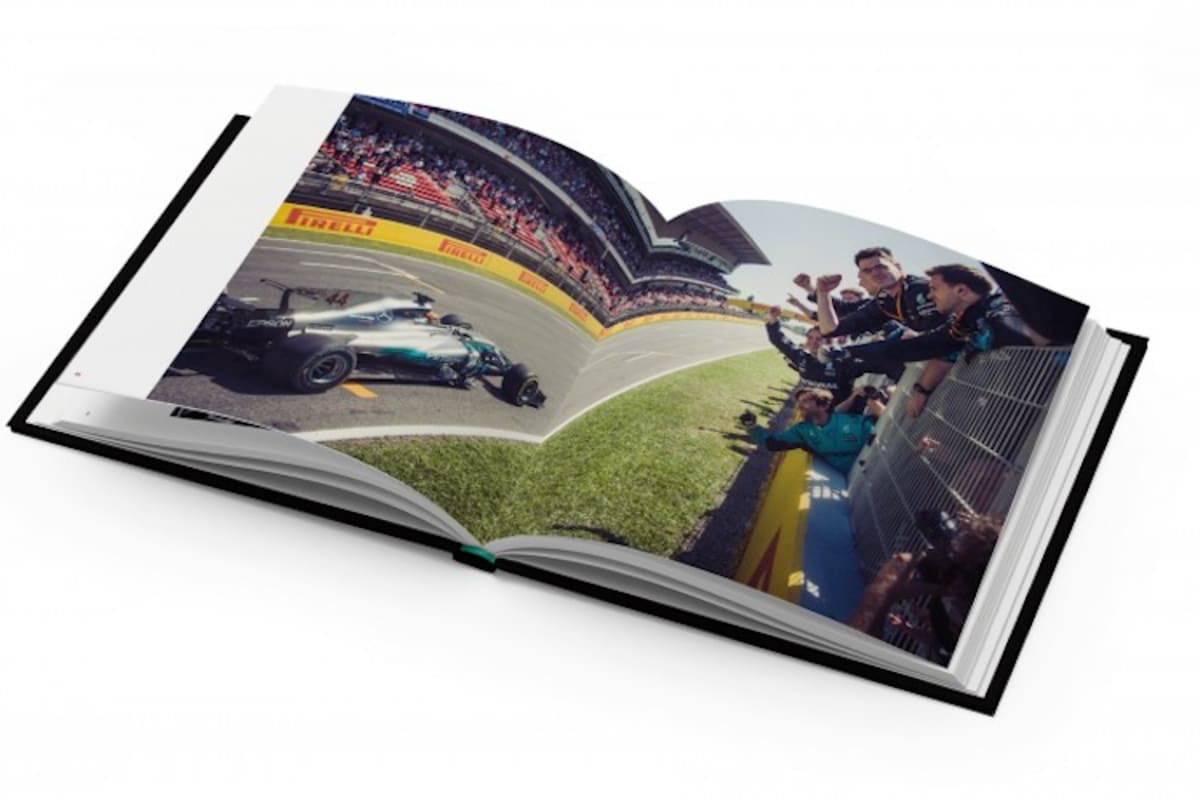 Das Buch kostet 44 Euro