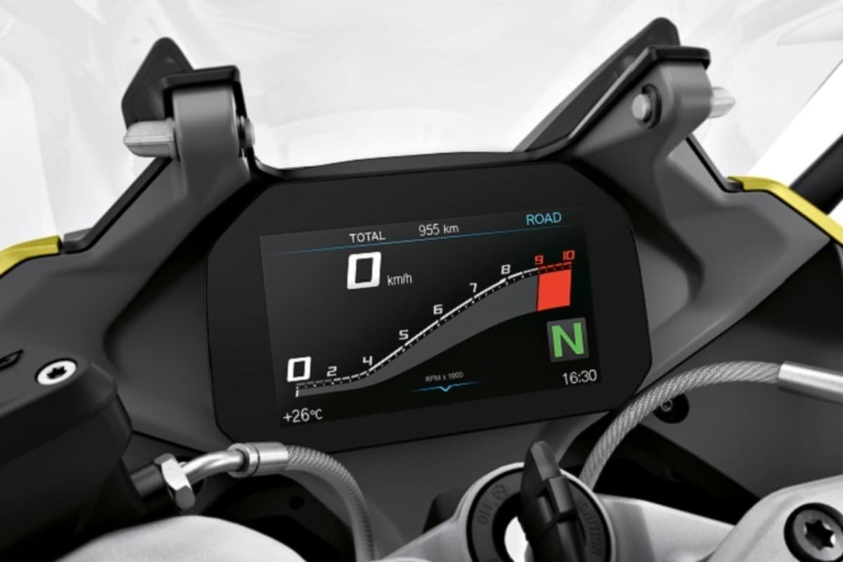 Alle drei Modelle sind mit einem Farb-TFT-Display ausgestattet