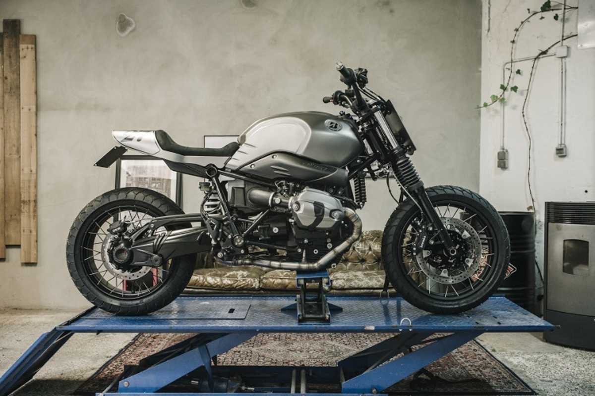 Nicht nur auf der Hebebühne, sondern auch auf der Strasse und selbst bei Nässe soll der AX41S überzeugen