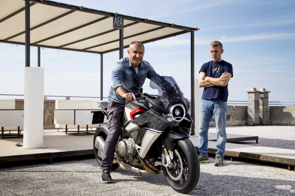 Stolzer Firmenchef: Aldo Drudi auf der Buraaca 1200